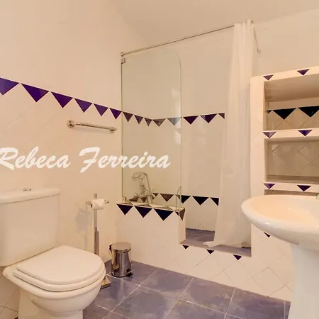 Sleeps 6 With Wifi